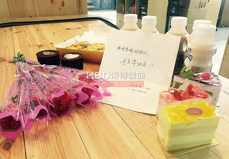 母親節禮物-新網站用.jpg 母親節禮物-新網站用.jpg