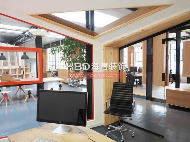 工業(yè)風(fēng)辦公室設(shè)計(jì),辦公室設(shè)計(jì)風(fēng)格,服飾公司辦公室設(shè)計(jì),海博裝飾.jpg
