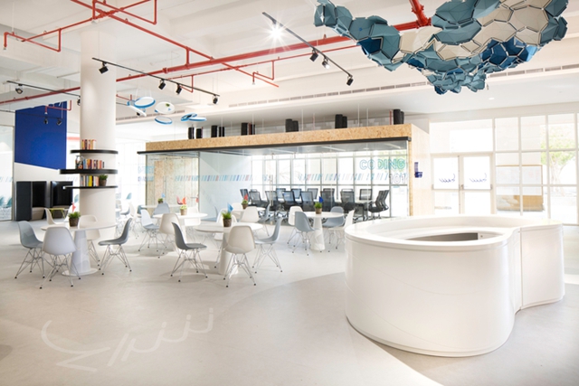 廣州辦公室裝修家具風(fēng)格,廣州裝飾公司,辦公設(shè)計(jì),海博裝飾.jpg 廣州辦公室裝修家具風(fēng)格,廣州裝飾公司,辦公設(shè)計(jì),海博裝飾.jpg