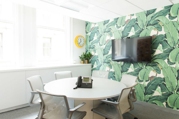 辦公室裝修設(shè)計,色彩空間辦公室設(shè)計,廣州裝飾公司,海博裝飾.jpg 辦公室裝修設(shè)計,色彩空間辦公室設(shè)計,廣州裝飾公司,海博裝飾.jpg