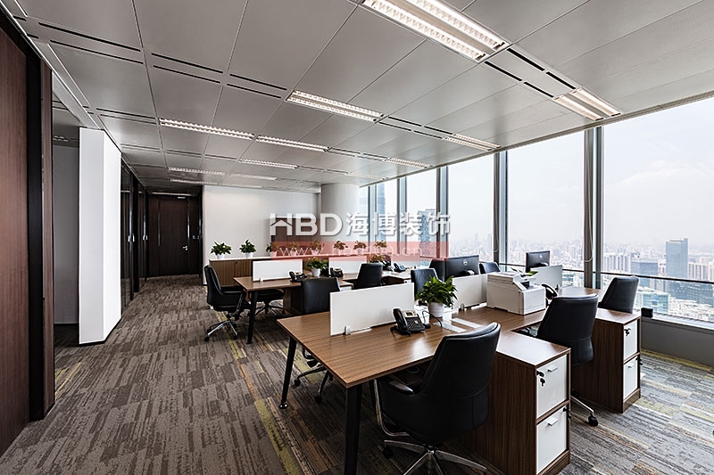 廣州辦公室裝修,環(huán)球都會(huì)辦公室裝修.jpg 廣州辦公室裝修,環(huán)球都會(huì)辦公室裝修.jpg