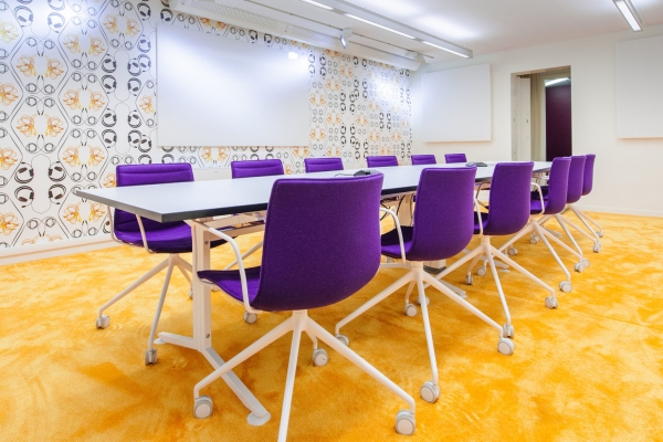 skype辦公室裝修設(shè)計(jì).jpg skype辦公室裝修設(shè)計(jì).jpg