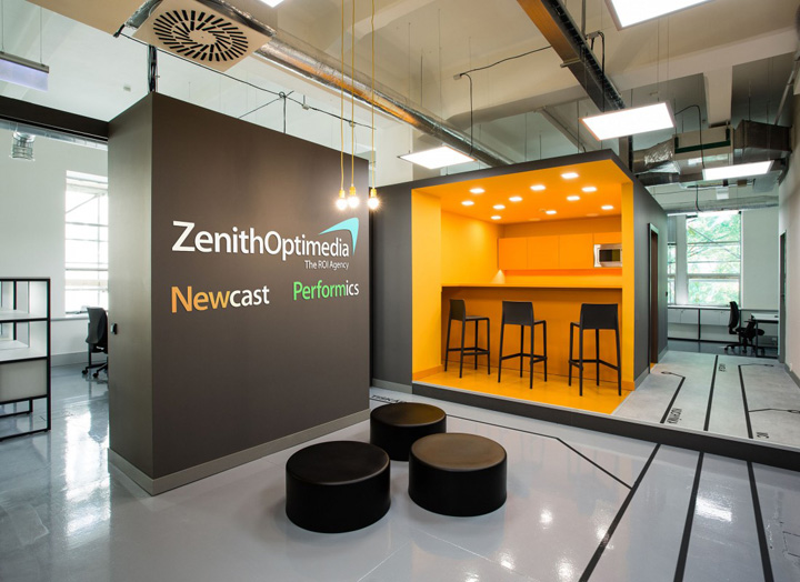 現(xiàn)代休閑風(fēng)格辦公室裝修風(fēng)格.jpg 現(xiàn)代休閑風(fēng)格辦公室裝修風(fēng)格.jpg