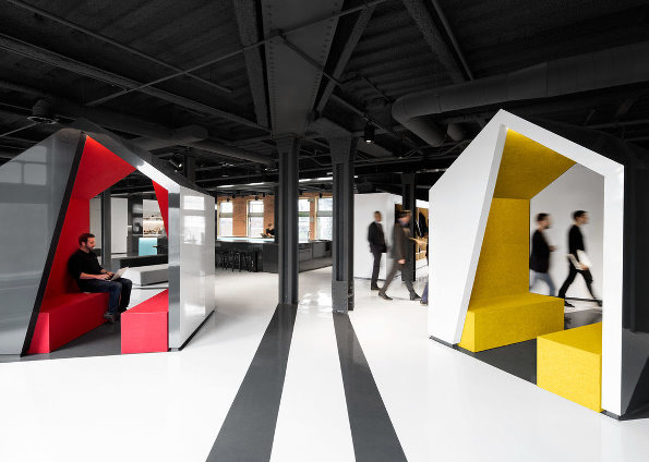 創(chuàng)意廣州辦公室裝修.jpg 創(chuàng)意廣州辦公室裝修.jpg