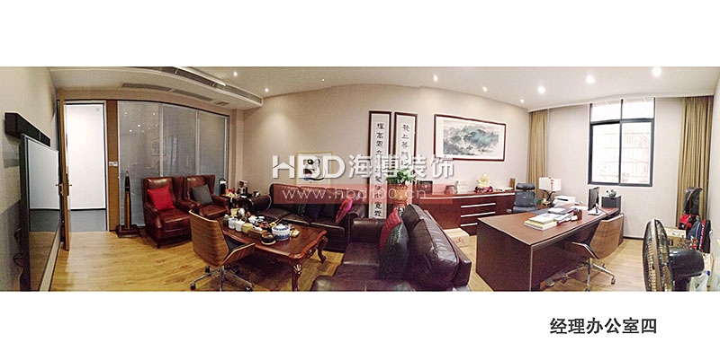 現(xiàn)代簡約辦公室裝修設計.jpg 現(xiàn)代簡約辦公室裝修設計.jpg